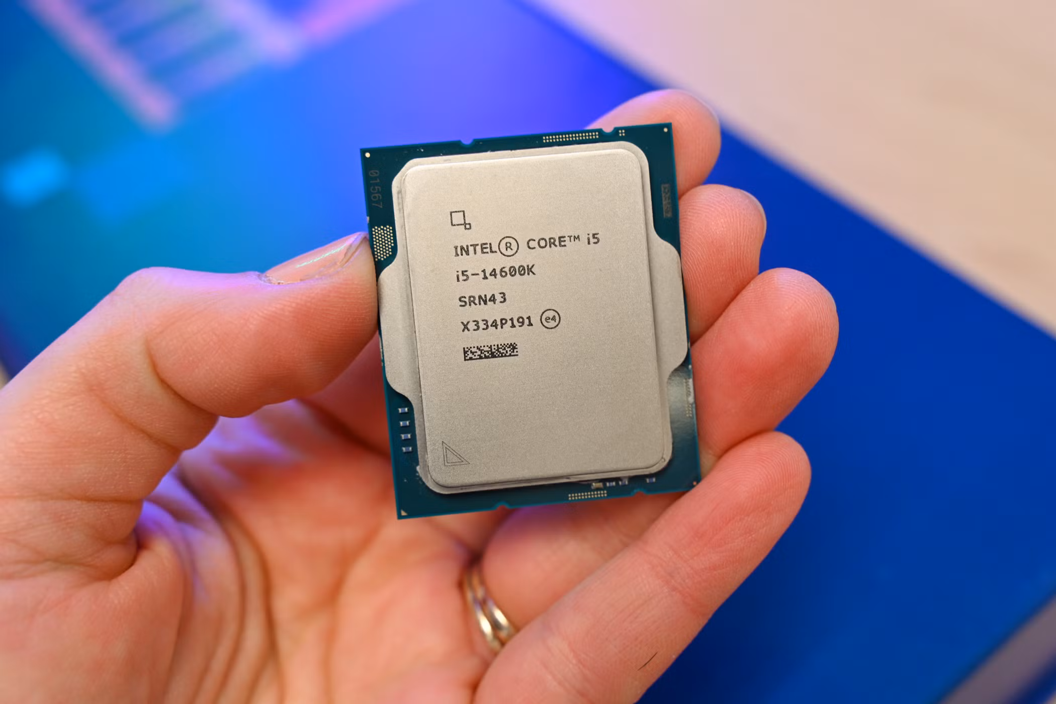What is a CPU (Central Processing Unit)